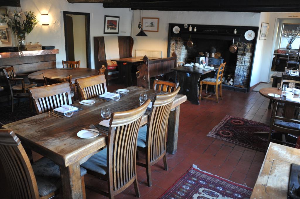 The Hardwick Hotel Abergavenny Exterior photo